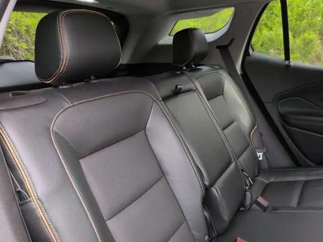 2023 GMC Terrain AWD AT4