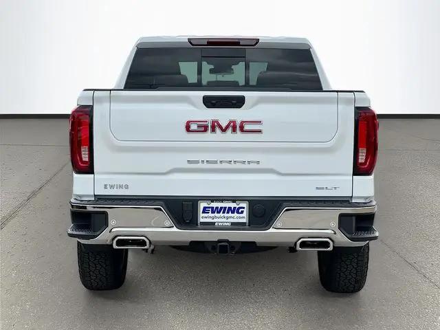 2026 GMC Sierra 1500 Crew Cab, Short Bed, SLT, 4WD