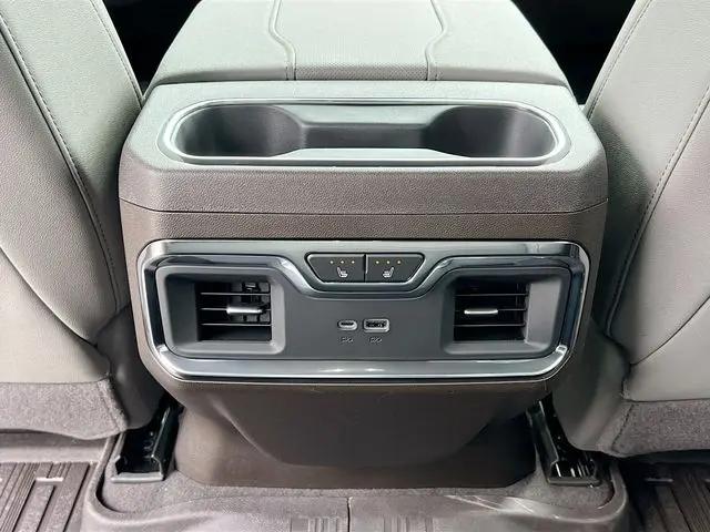 2026 GMC Sierra 1500 Crew Cab, Short Bed, SLT, 4WD