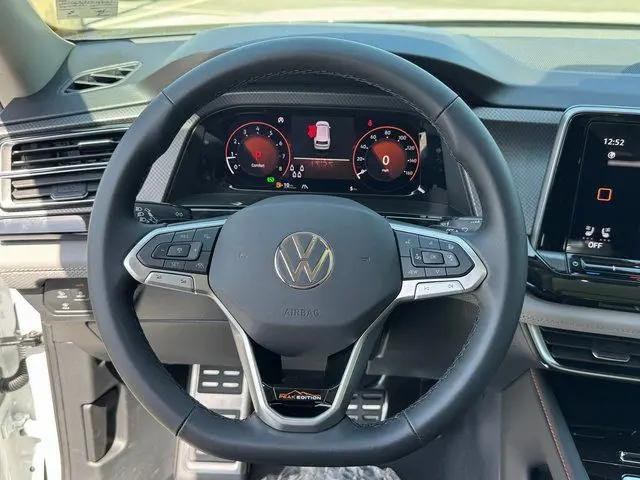 2026 Volkswagen Atlas Peak Edition