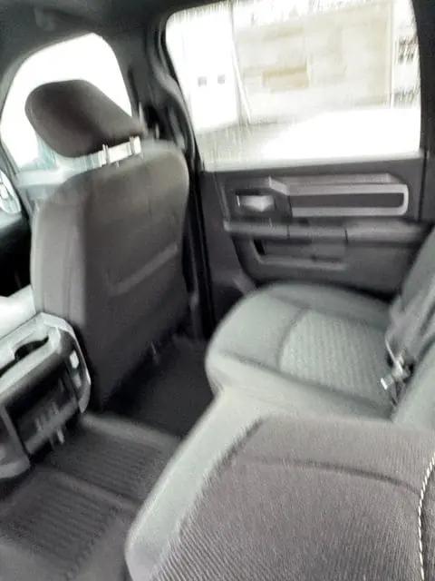 2026 Ram 3500 Big Horn Crew Cab 4x4 8' Box