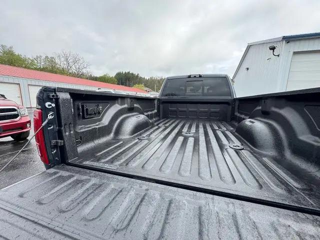 2026 Ram 3500 Big Horn Crew Cab 4x4 8' Box