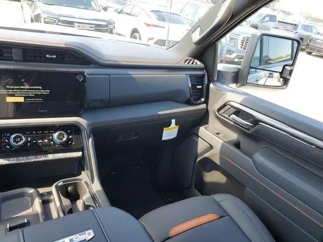 2026 GMC Sierra 2500HD Crew Cab, Standard Bed, AT4, 4WD