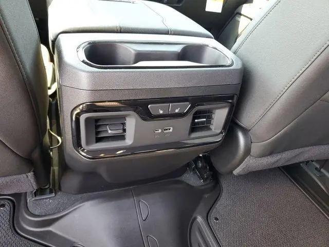 2026 GMC Sierra 2500HD Crew Cab, Standard Bed, AT4, 4WD