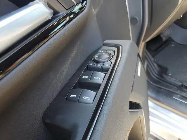 2026 GMC Sierra 2500HD Crew Cab, Standard Bed, AT4, 4WD