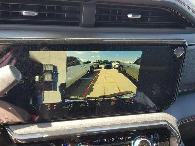 2026 GMC Sierra 2500HD Crew Cab, Standard Bed, AT4, 4WD