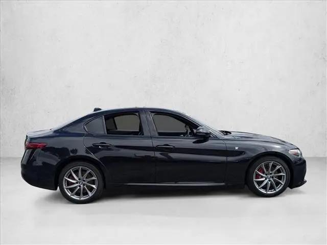 2023 Alfa Romeo Giulia Ti RWD