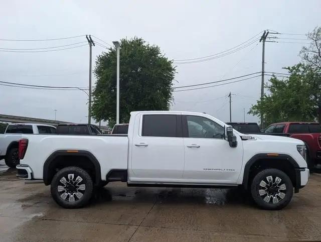 2026 GMC Sierra 2500HD Crew Cab, Standard Bed, Denali, 4WD