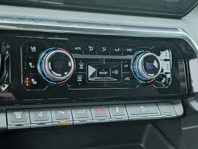 2026 GMC Sierra 2500HD Crew Cab, Standard Bed, Denali, 4WD