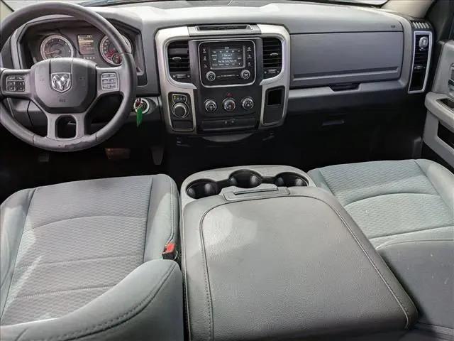 2016 Ram 1500 SLT