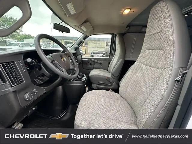 2026 Chevrolet Express Cargo Van 2500 Extended Wheelbase, WT, RWD
