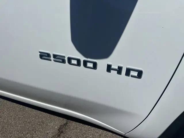 2022 Chevrolet Silverado 2500HD 4WD Crew Cab Long Bed LT