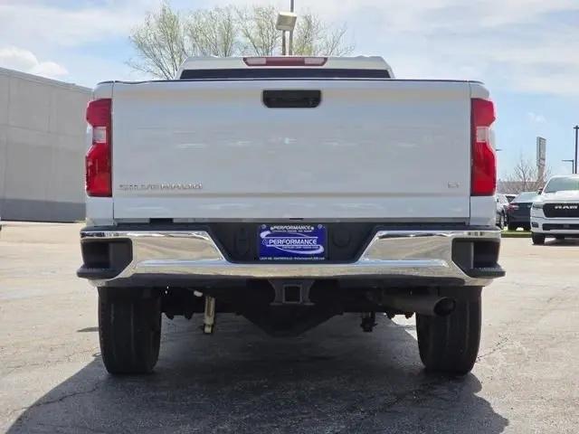 2022 Chevrolet Silverado 2500HD 4WD Crew Cab Long Bed LT