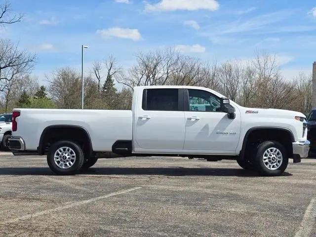 2022 Chevrolet Silverado 2500HD 4WD Crew Cab Long Bed LT