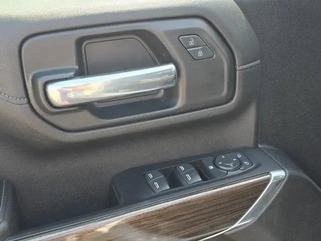 2022 Chevrolet Silverado 2500HD 4WD Crew Cab Long Bed LT
