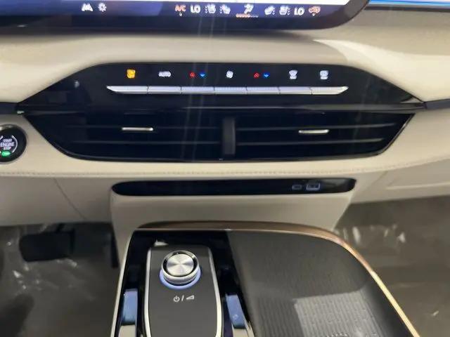 2026 Buick Enclave Avenir FWD