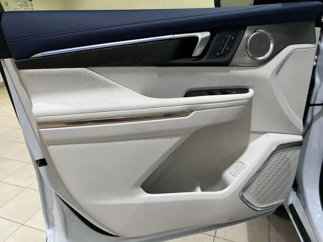 2026 Buick Enclave Avenir FWD