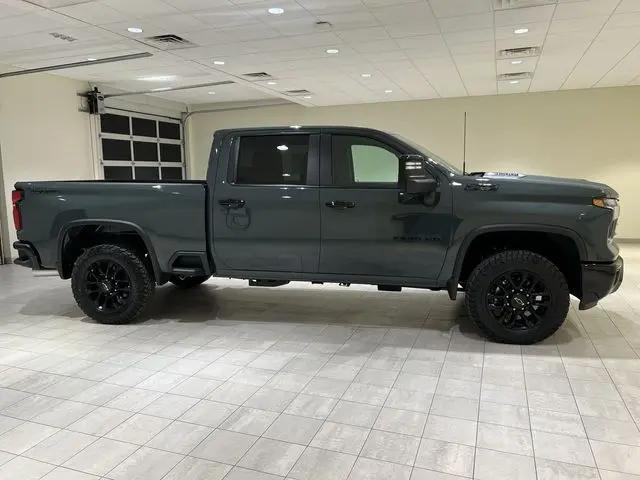 2026 Chevrolet Silverado 2500HD Crew Cab, Standard Bed, LT, 4WD