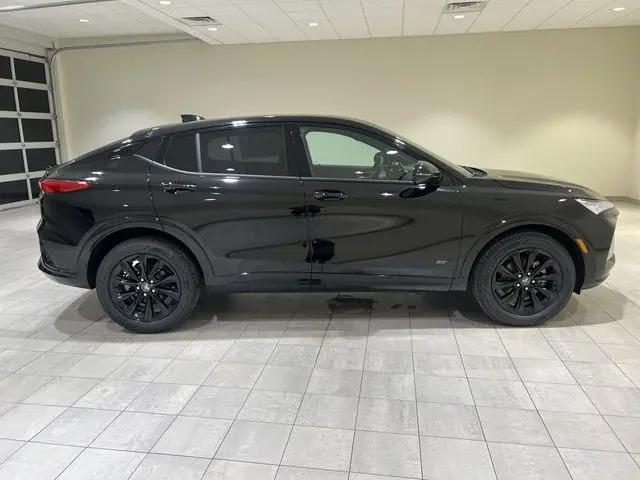 2026 Buick NV Sport Touring FWD