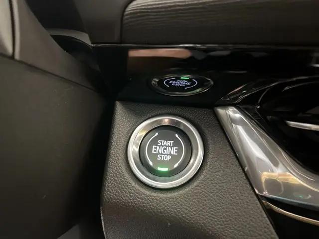 2026 Buick NV Sport Touring FWD