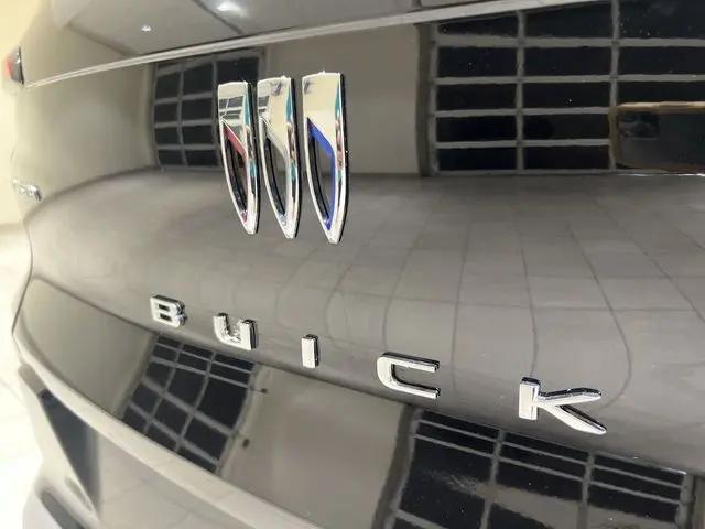 2026 Buick NV Sport Touring FWD