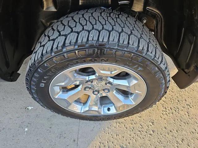 2024 Ram 1500 Lone Star Crew Cab 4x4 5'7" Box
