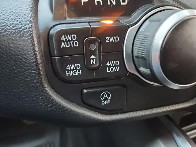 2024 Ram 1500 Lone Star Crew Cab 4x4 5'7" Box