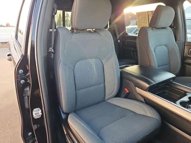 2024 Ram 1500 Lone Star Crew Cab 4x4 5'7" Box