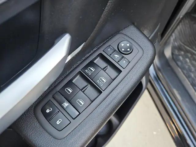 2024 Ram 1500 Lone Star Crew Cab 4x4 57 Box