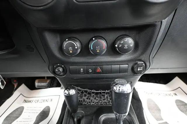 2013 Jeep Wrangler Unlimited Sport