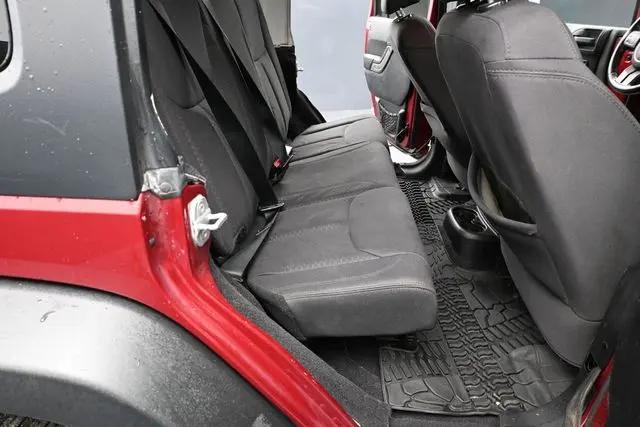 2013 Jeep Wrangler Unlimited Sport