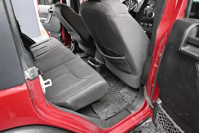 2013 Jeep Wrangler Unlimited Sport