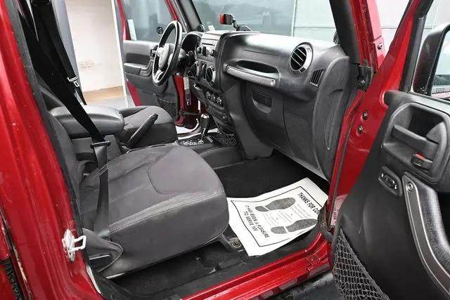 2013 Jeep Wrangler Unlimited Sport