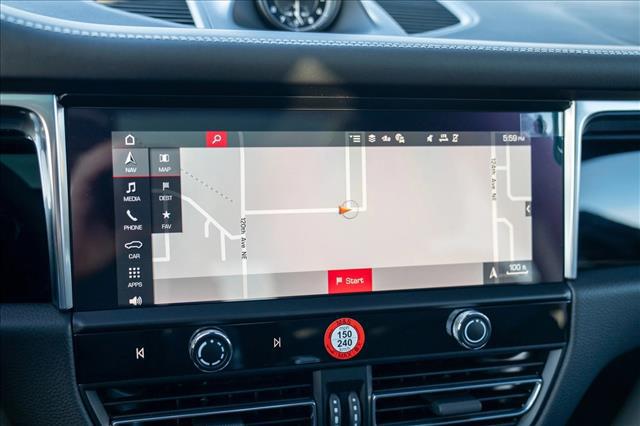 2026 Porsche Macan AWD
