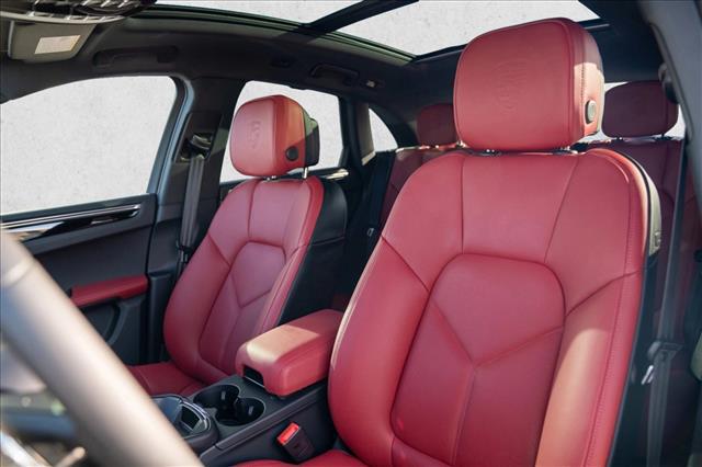 2026 Porsche Macan T
