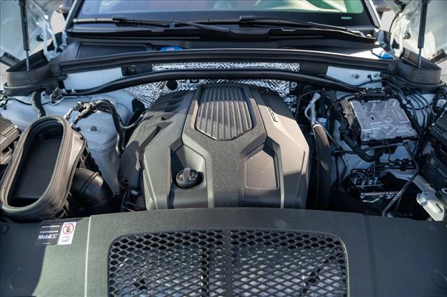 2026 Porsche Macan T