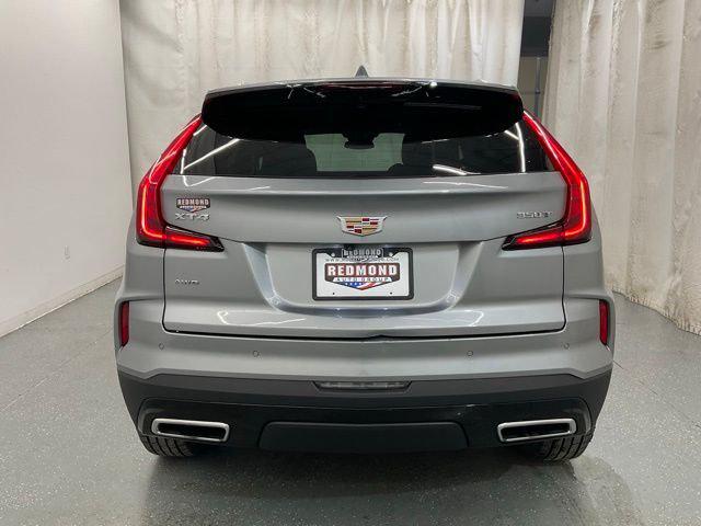 2024 Cadillac XT4 AWD Premium Luxury