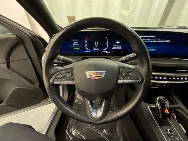 2024 Cadillac XT4 AWD Premium Luxury