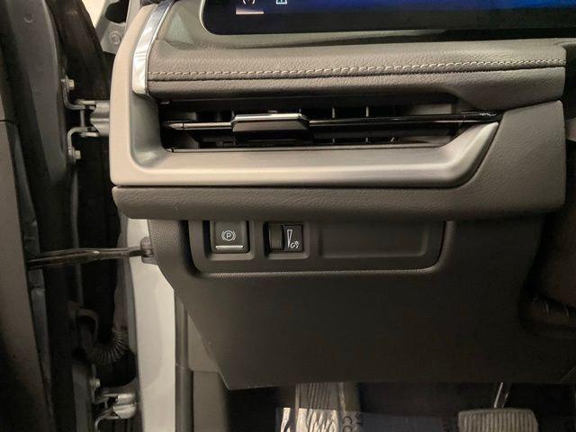 2024 Cadillac XT4 AWD Premium Luxury