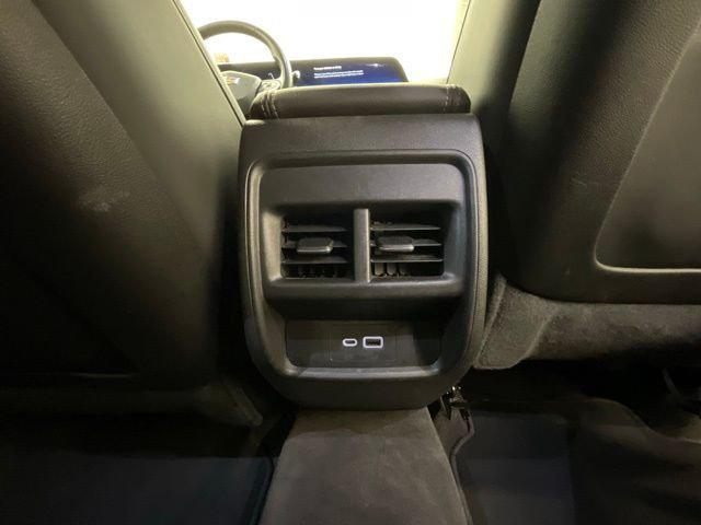 2024 Cadillac XT4 AWD Premium Luxury
