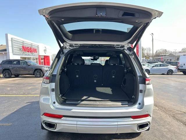 2023 Jeep Grand Cherokee Summit 4x4