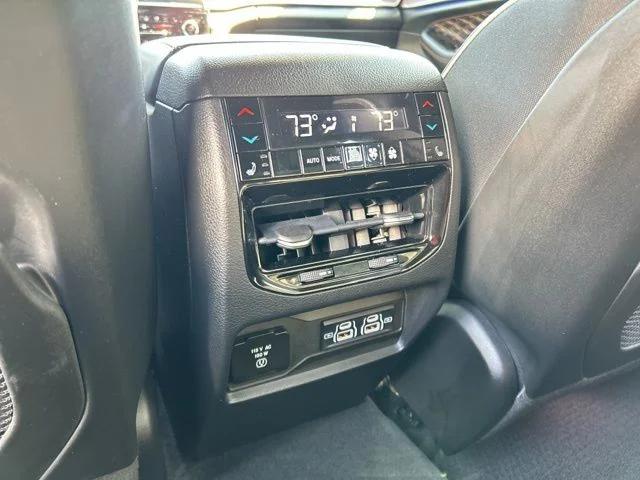 2023 Jeep Grand Cherokee Summit 4x4