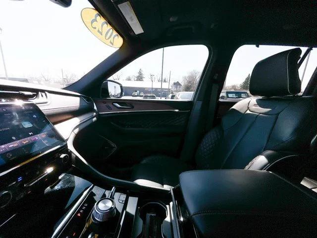 2023 Jeep Grand Cherokee Summit 4x4