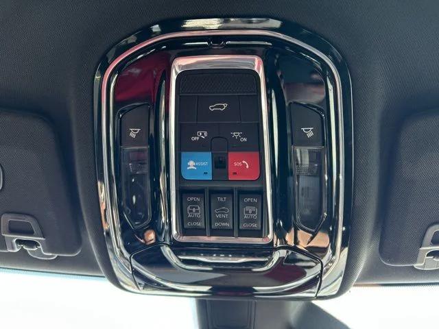 2023 Jeep Grand Cherokee Summit 4x4