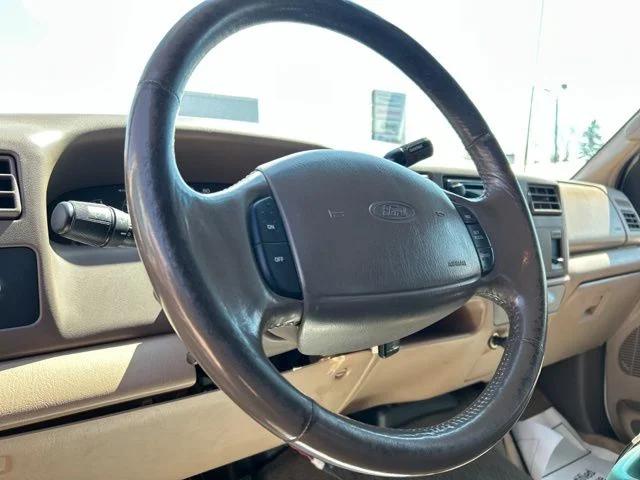 1999 Ford F-250 Lariat