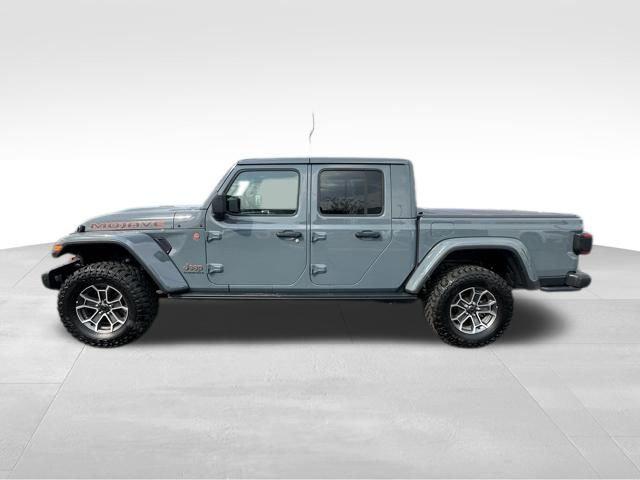 2025 Jeep Gladiator Mojave X