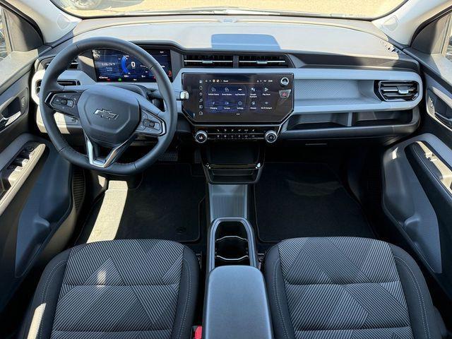 2027 Chevrolet Bolt LT FWD