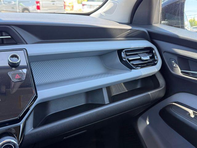 2027 Chevrolet Bolt LT FWD