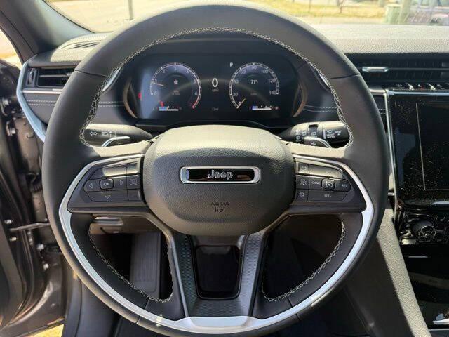 2026 Jeep Grand Cherokee Altitude 4x4