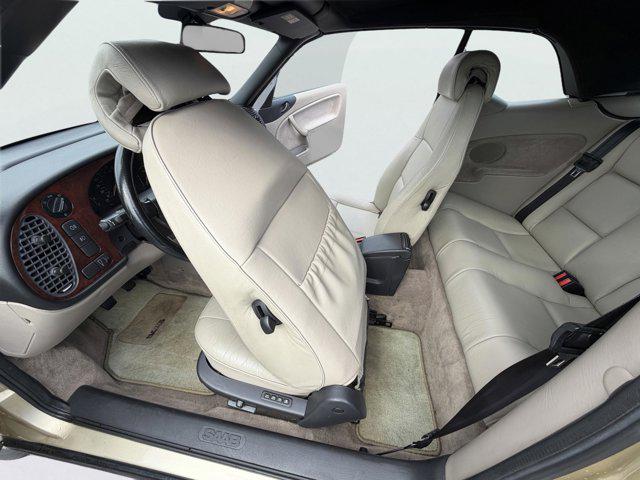 1998 Saab 900 SE
